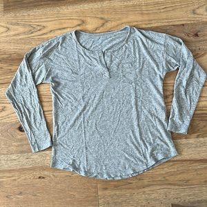 Vineyard Vines Heather Relaxed Henley